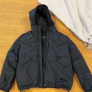 Madewell black packable puffer jacket size S